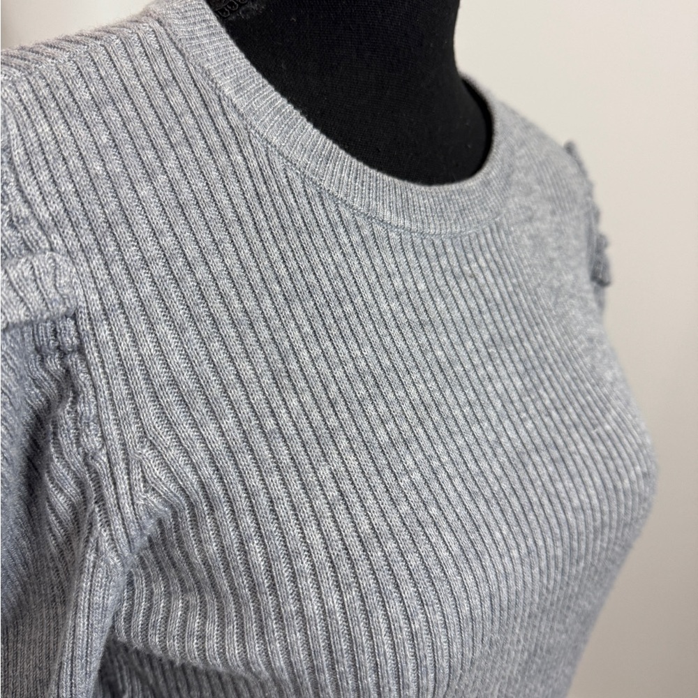 Cliche Gray Ribbed Ruffle Shoulder Wool Blend Sweater (S) - Picture 4 of 7
